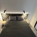 Apartment Birch House