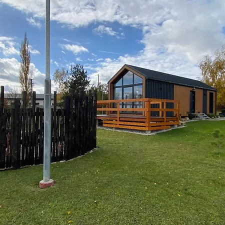 아파트 Birch House 이흘라바
