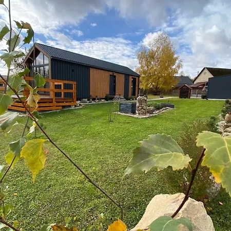 Birch House Апартаменты *