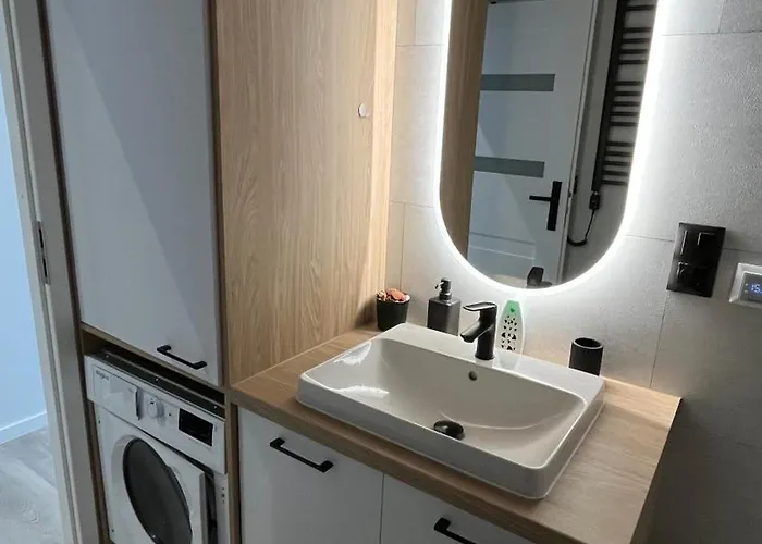 아파트 Birch House 이흘라바